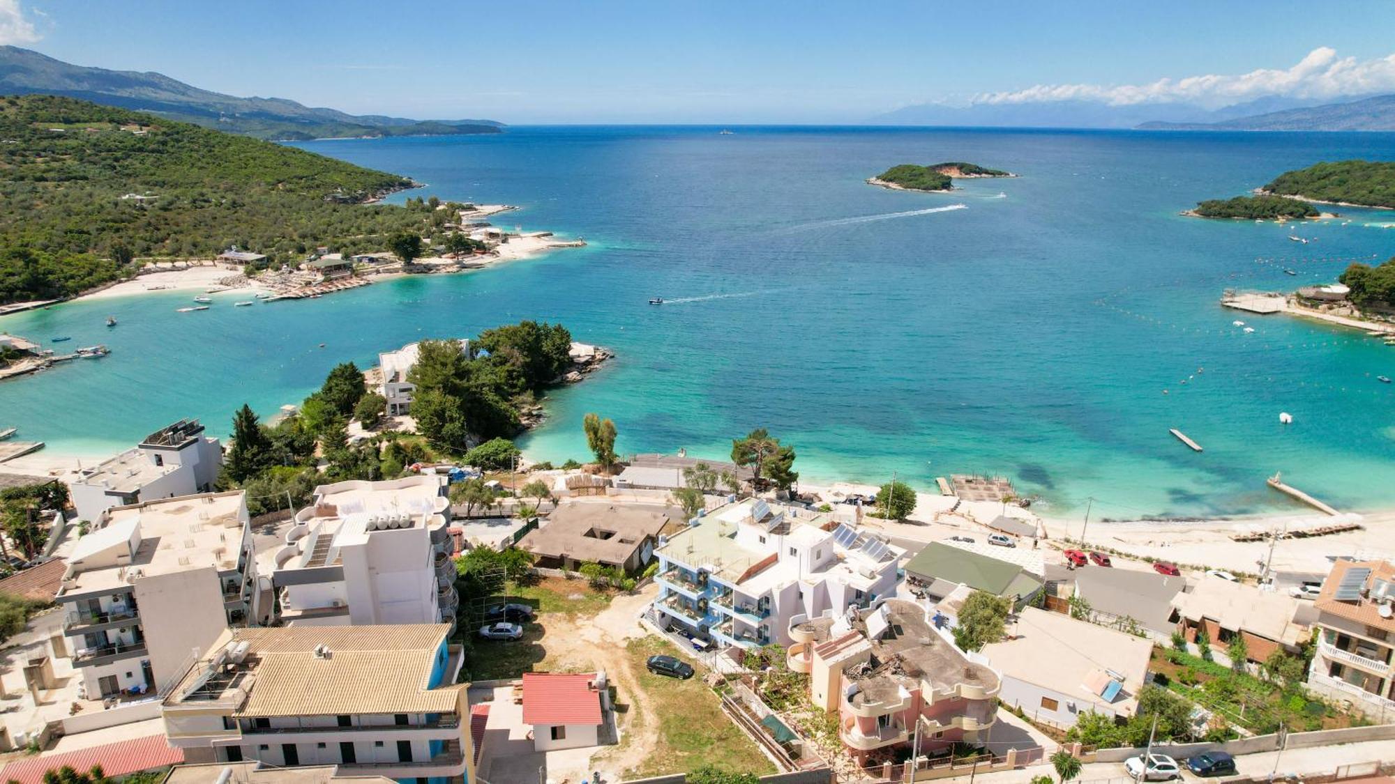 Hotel Esmerald Ksamil Exterior photo